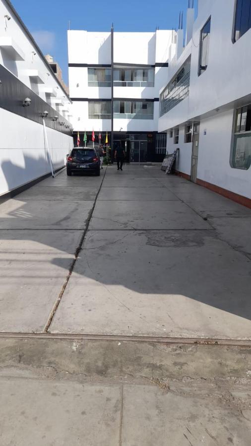 Venecia Hotel Carrion Trujillo Exterior photo